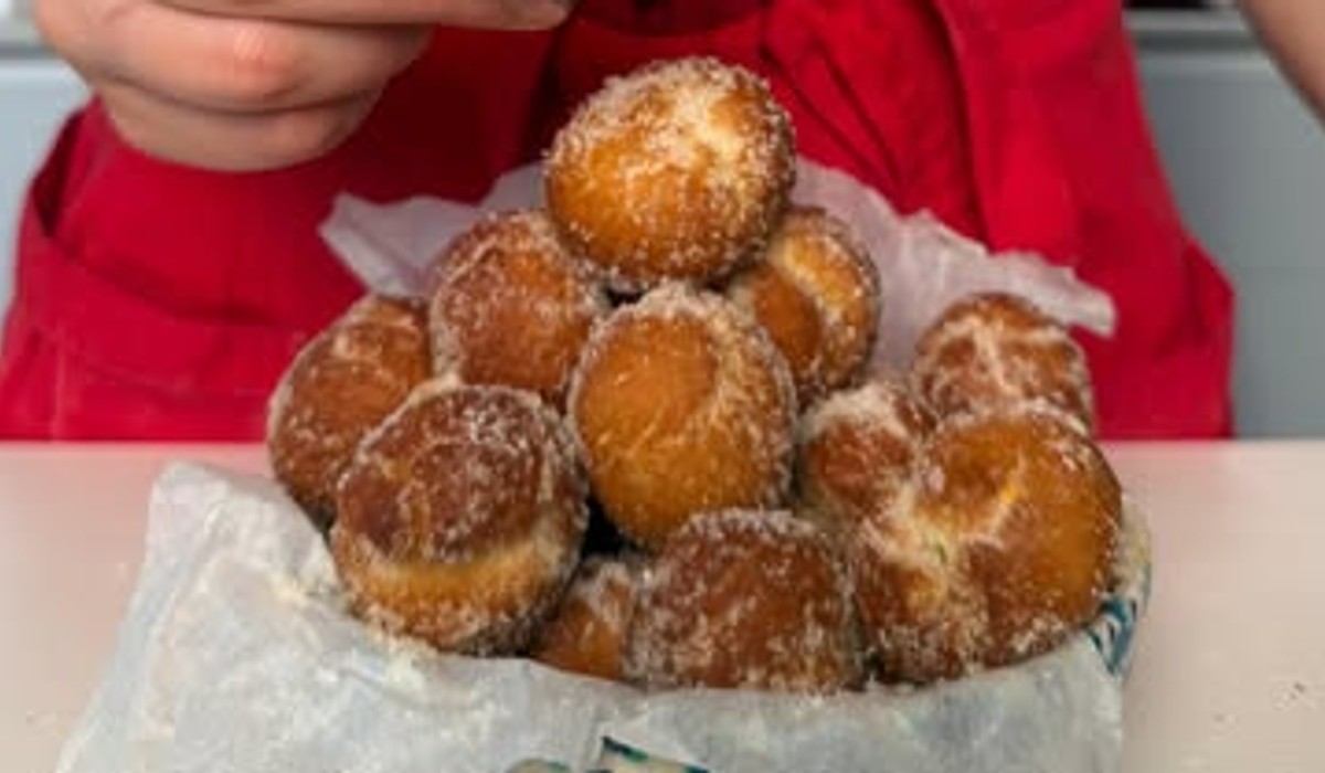 Castagnole con crema pasticcera