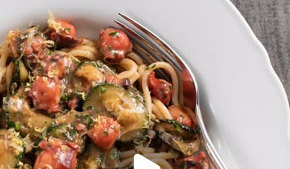 Pasta polpo e zucchine