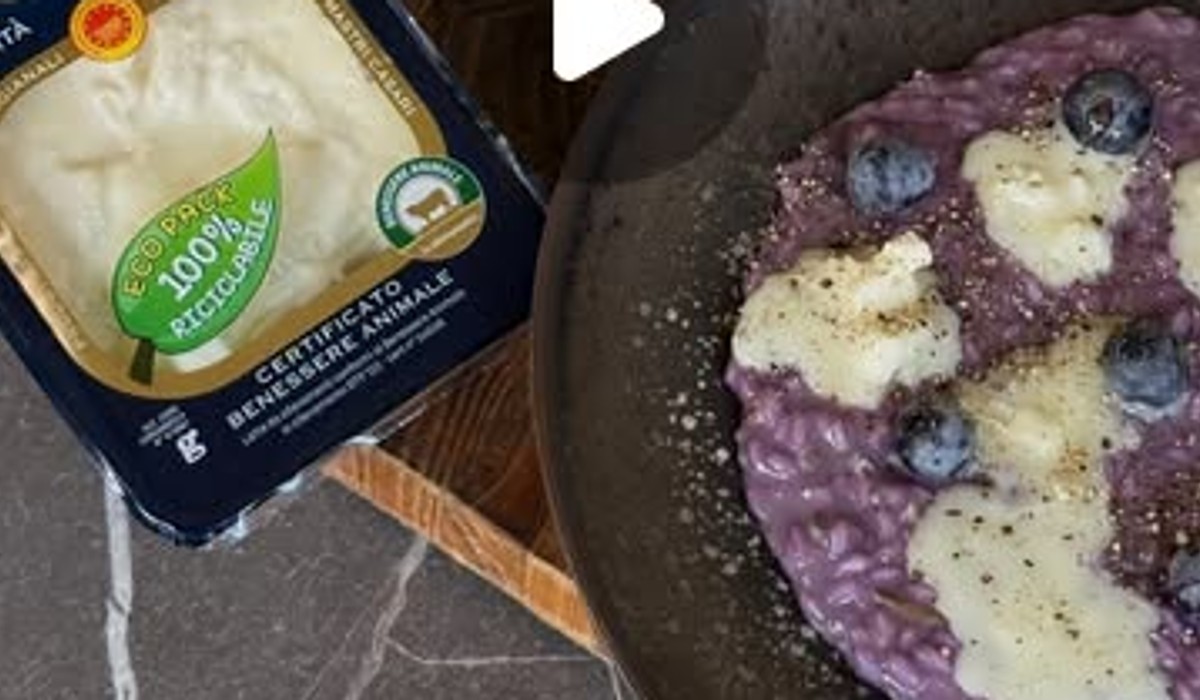 Risotto con uva fragola e gorgonzola